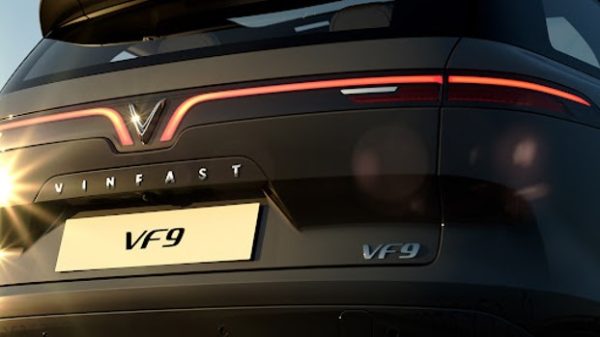 VinFast VF9